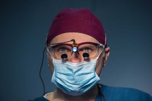 Dr. Mireas is an ENT Surgeon specialized in Rhinoplasty. Answers about nose surgery with photos and videos. Exelixis Medical Athens Greece. Ultrasonic Rhinoplasty Surgeon.