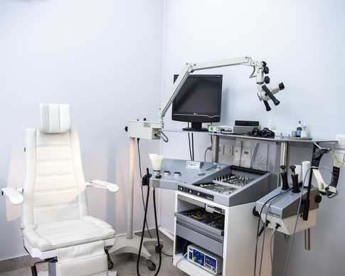 Exelixis Medical Institute. Athens Greece Ultrasonic Rhinoplasty. Dr Mireas