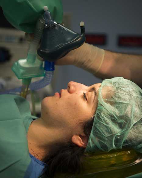 rinoplastiki epemvasi me oliki narkosi dr mireas